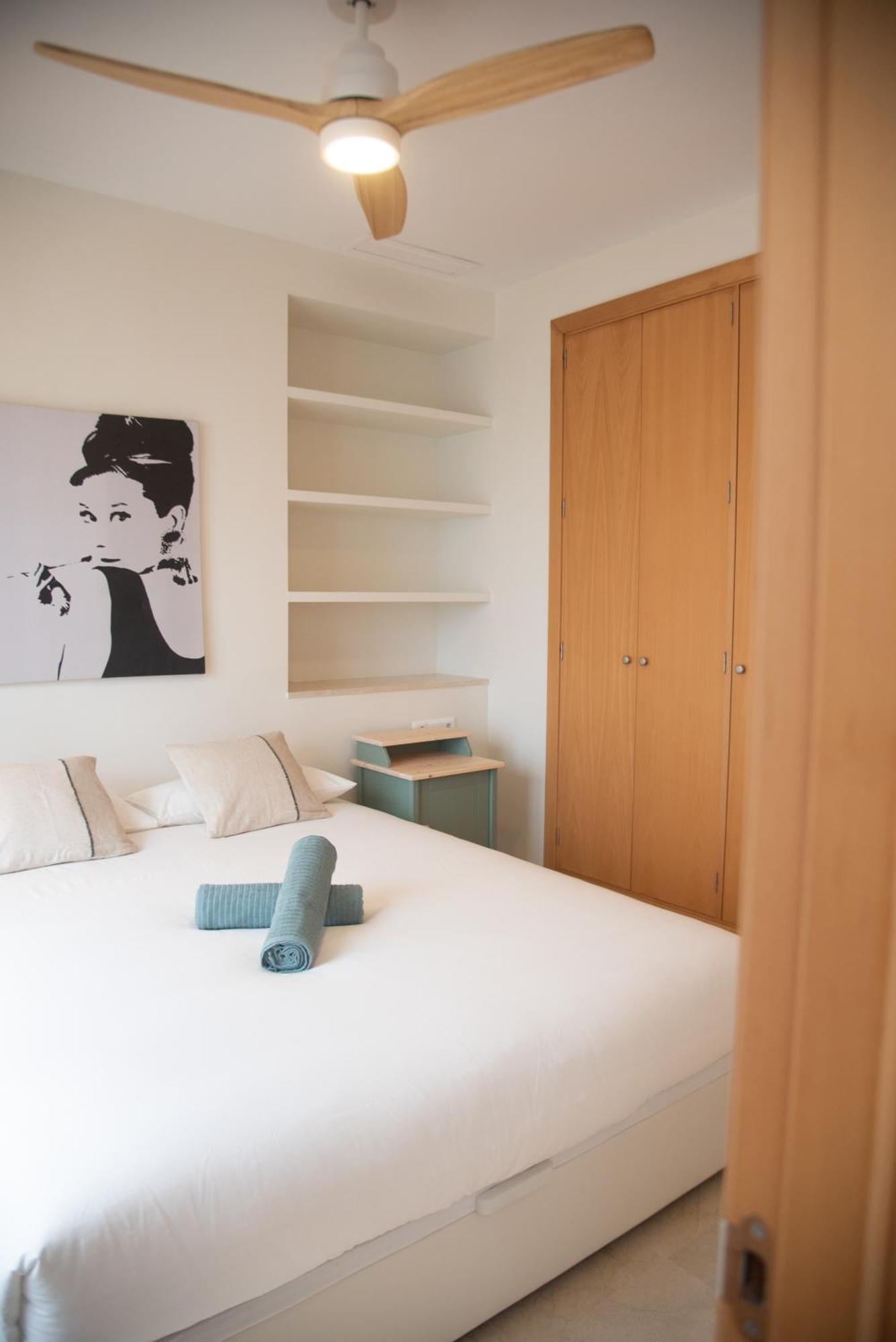 Tentudia Charming Apartments With Private Roof-Top Or Patio In San Bernardo By Ocityzen Siviglia Esterno foto