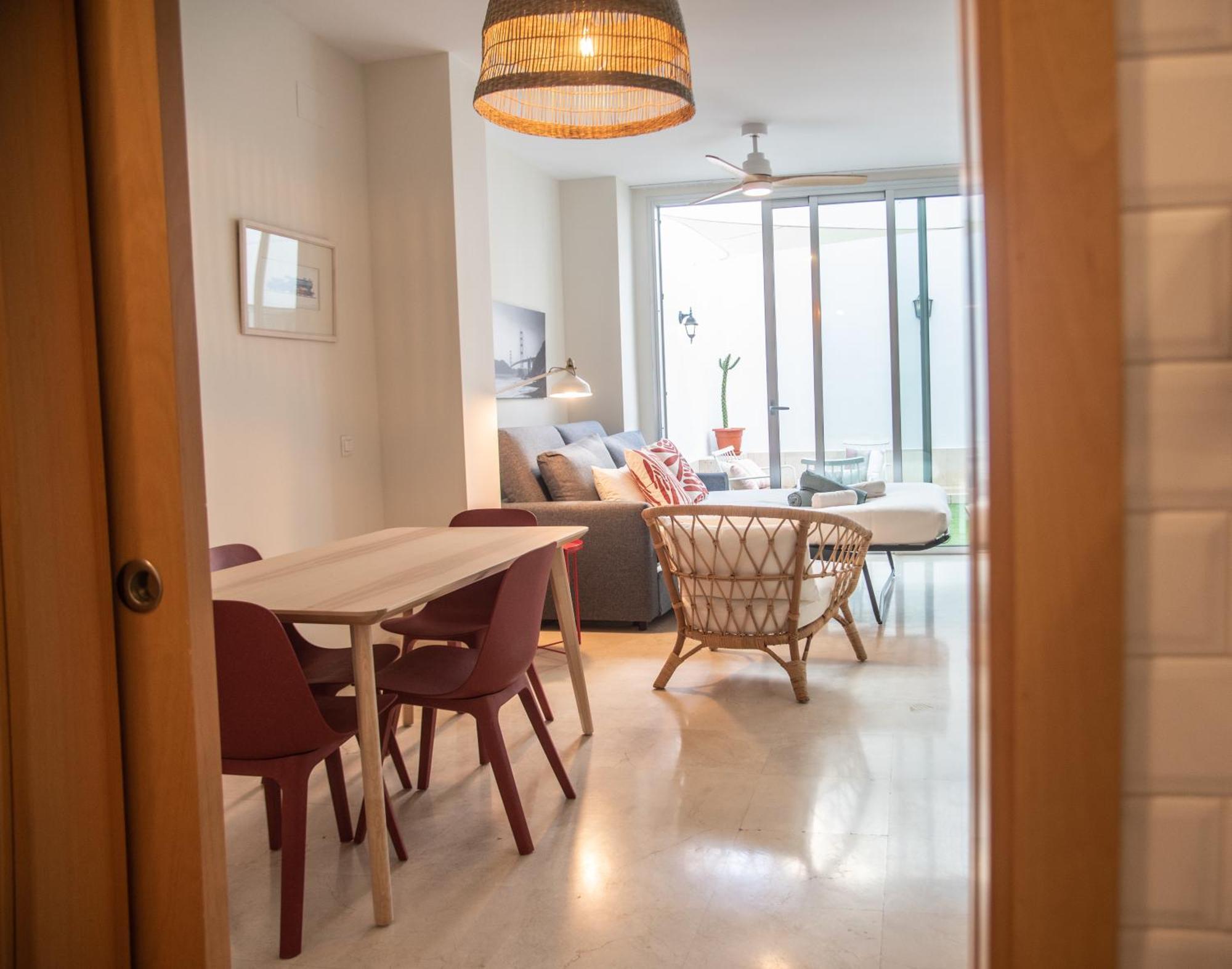 Tentudia Charming Apartments With Private Roof-Top Or Patio In San Bernardo By Ocityzen Siviglia Esterno foto