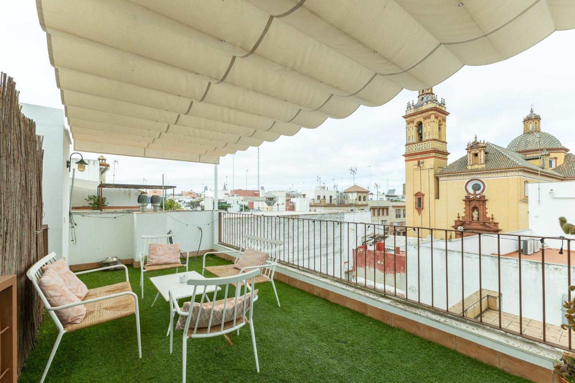 Tentudia Charming Apartments With Private Roof-Top Or Patio In San Bernardo By Ocityzen Siviglia Esterno foto